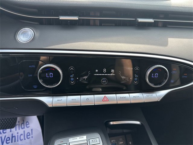 Used 2022 Genesis GV70 2.5T w/ Select Package image 24