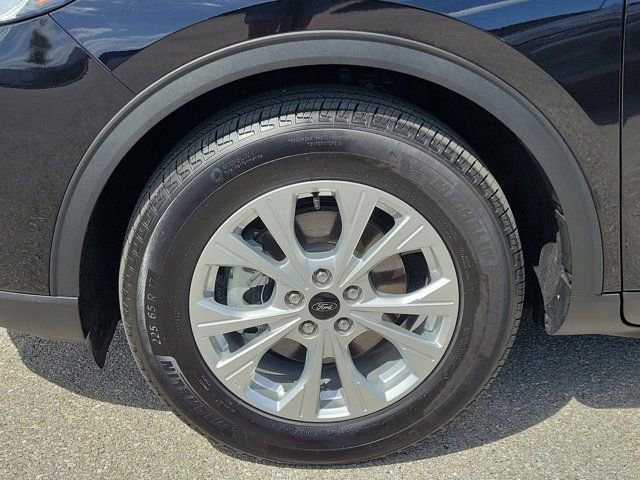 Certified 2025 Ford Escape Active FWD image 8