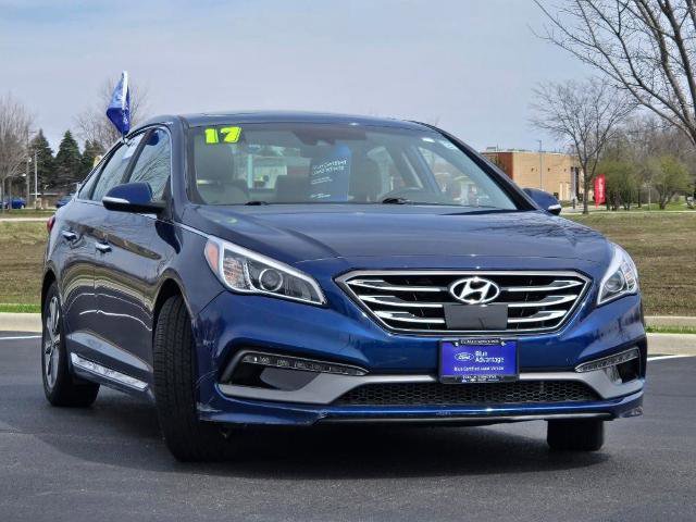 Used 2017 Hyundai Sonata Limited w/ Ultimate Package 04 FWD image 4