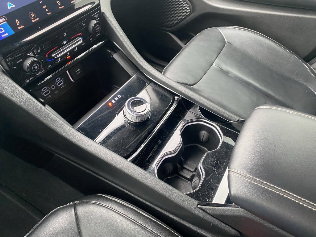 Used 2023 Jeep Grand Cherokee Limited image 24