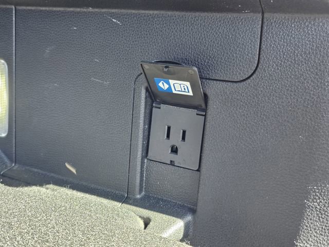 Used 2023 Toyota Sequoia Capstone image 31