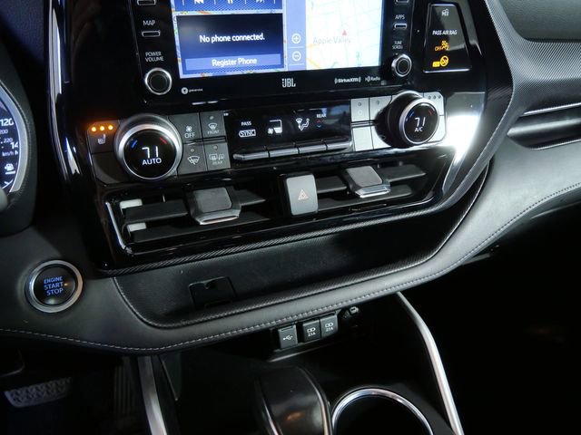 Used 2021 Toyota Highlander XSE AWD/4WD image 21
