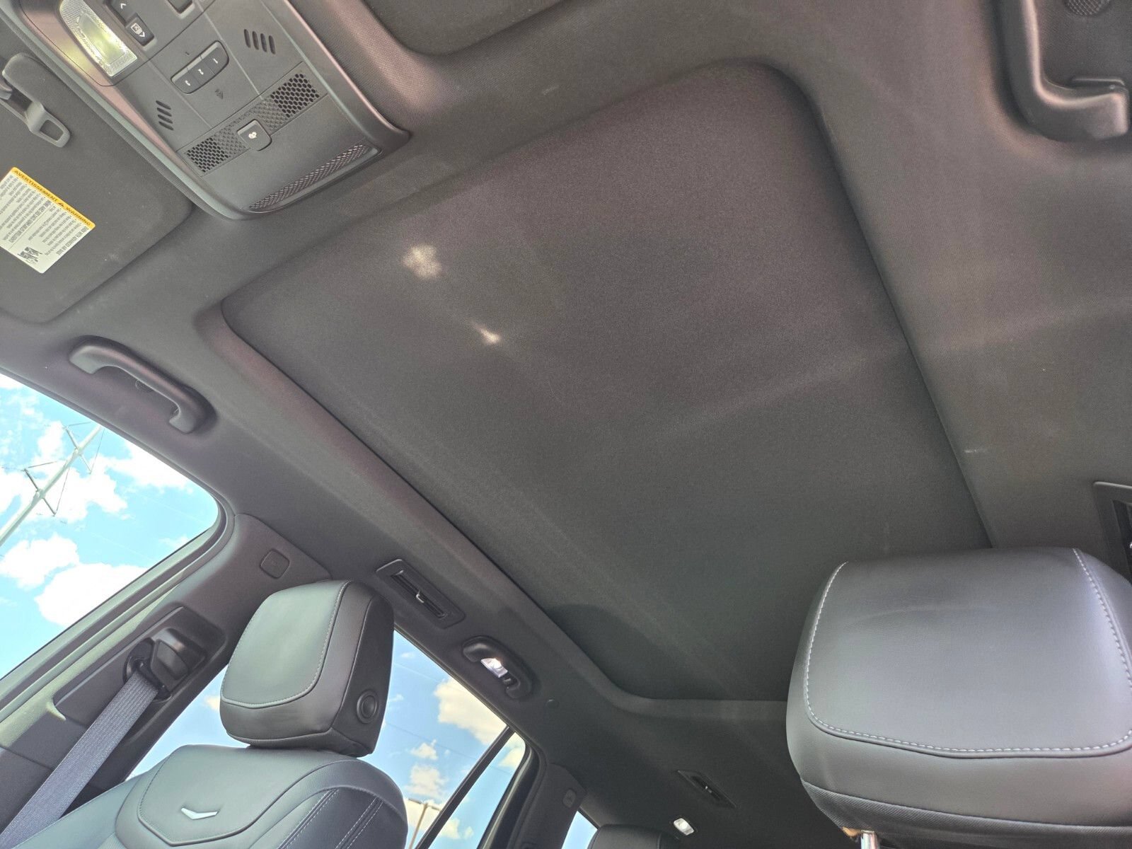 Used 2025 Cadillac XT6 Premium Luxury w/ Technology Package FWD image 11