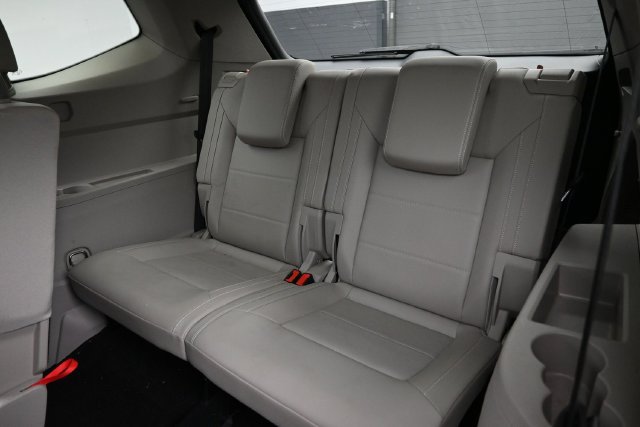Used 2023 Volkswagen Atlas SE w/ Panoramic Sunroof Package FWD image 28