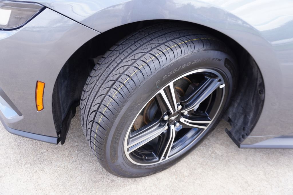Certified 2025 Ford Mustang Coupe RWD image 24