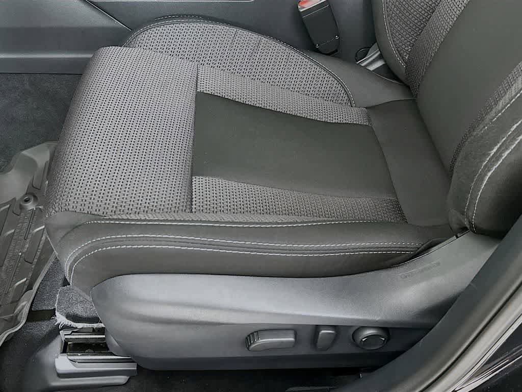 Used 2025 Subaru Outback Premium AWD/4WD image 29