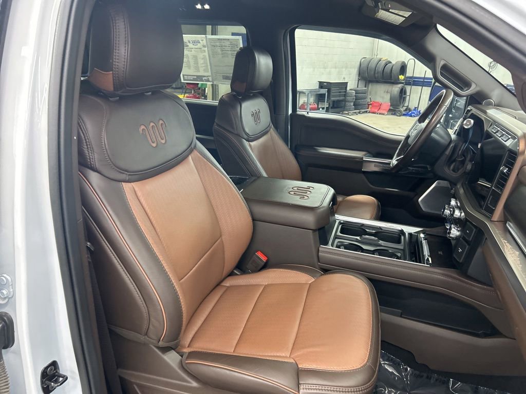 Certified 2024 Ford F350 King Ranch AWD/4WD image 10