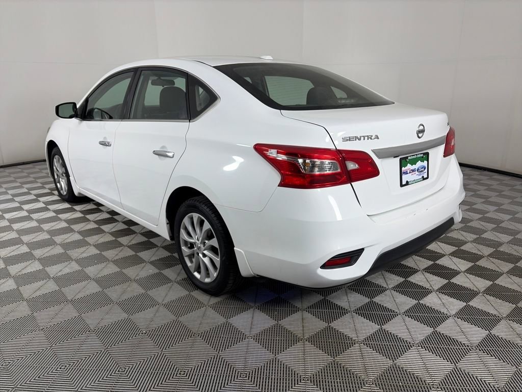 Used 2019 Nissan Sentra SV image 3
