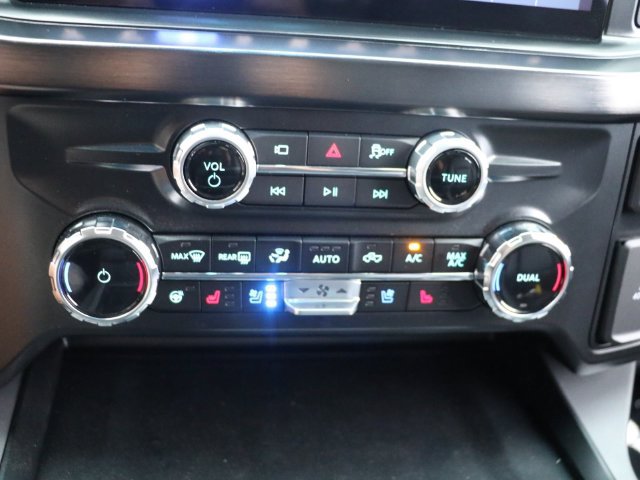 Certified 2026 Ford F350 Lariat w/ Tremor Off-Road Package AWD/4WD image 24