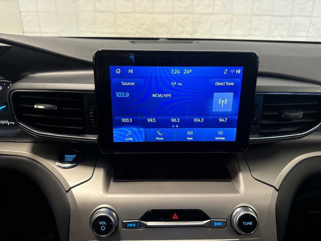 Certified 2023 Ford Explorer XLT w/ Equipment Group 202A image 6