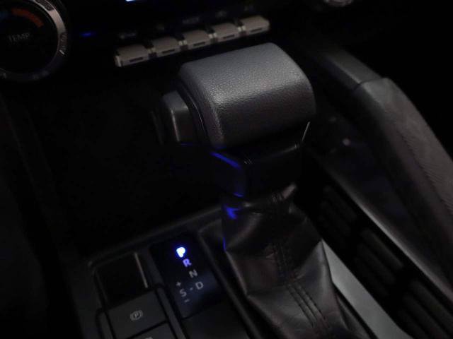 Used 2025 Toyota Tacoma SR5 AWD/4WD image 32