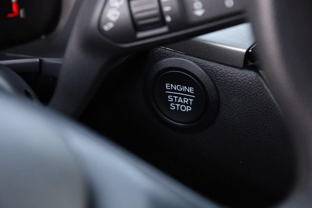 Certified 2025 Ford Escape Active FWD image 13