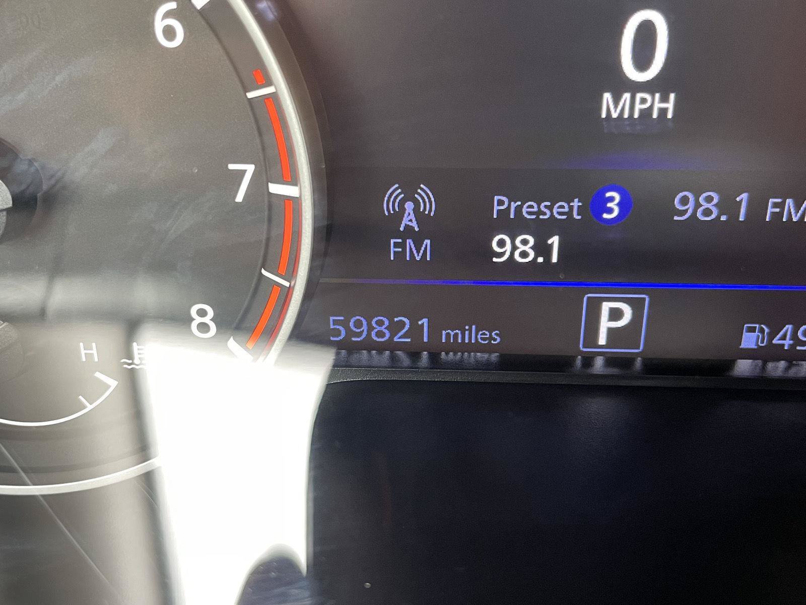 Used 2025 Nissan Altima 2.5 SV FWD image 3