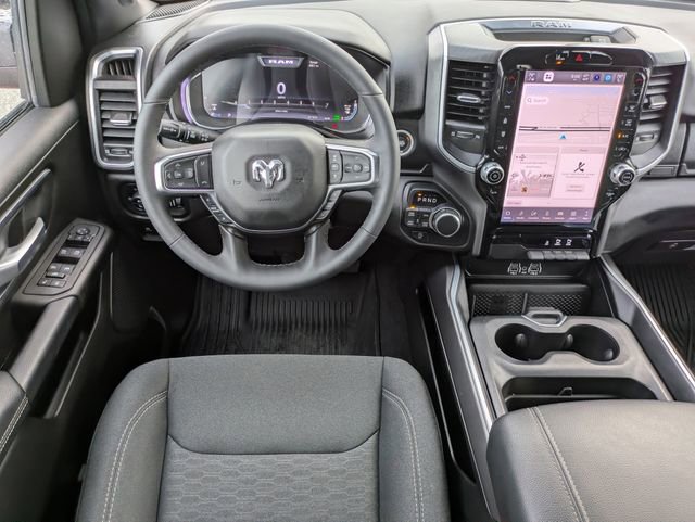 Used 2025 RAM 1500 Big Horn AWD/4WD image 16