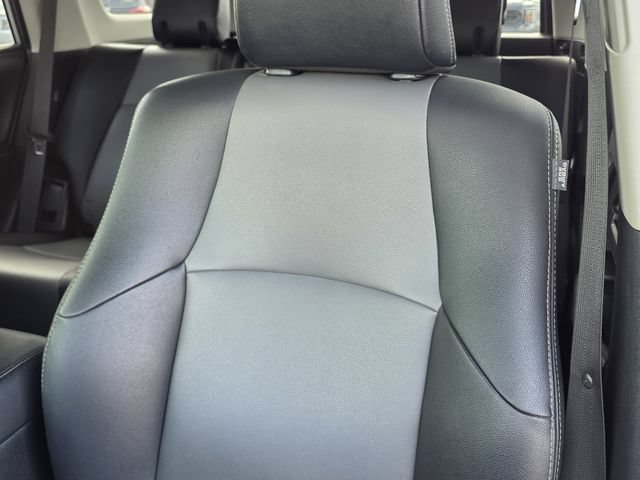 Used 2020 Toyota 4Runner SR5 Premium w/ Moonroof Package RWD image 14