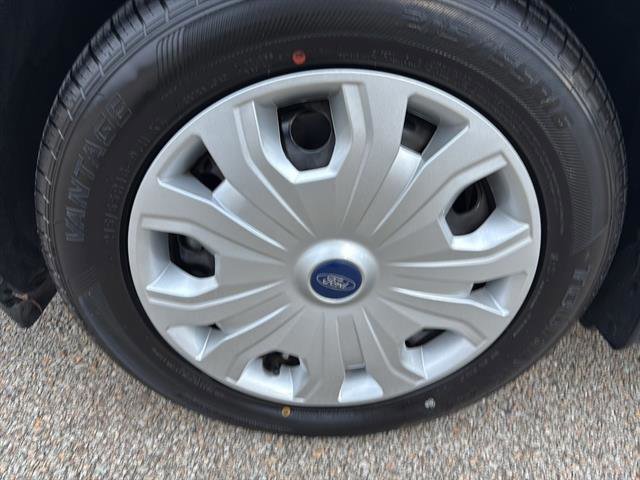 Certified 2022 Ford Transit Connect XL image 9