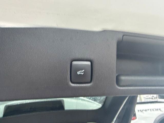 Certified 2025 Ford Escape ST-Line Select AWD/4WD image 26