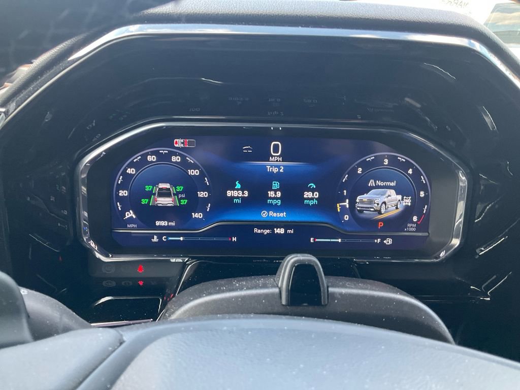 Used 2025 Chevrolet Silverado 1500 High Country w/ Technology Package image 22