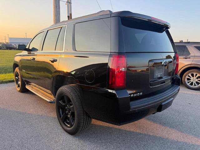 Used 2018 Chevrolet Tahoe LT w/ Luxury Package AWD/4WD image 3