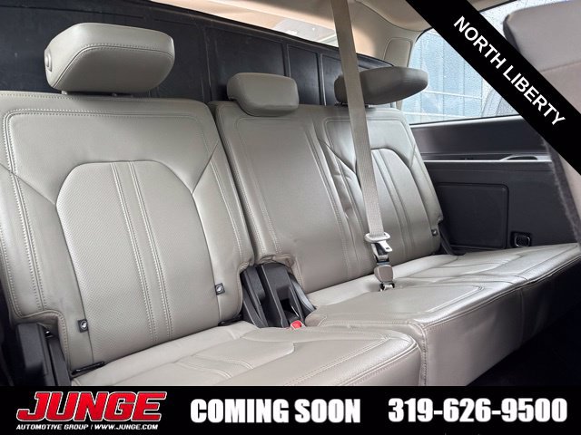 Certified 2020 Ford Expedition Limited AWD/4WD image 15