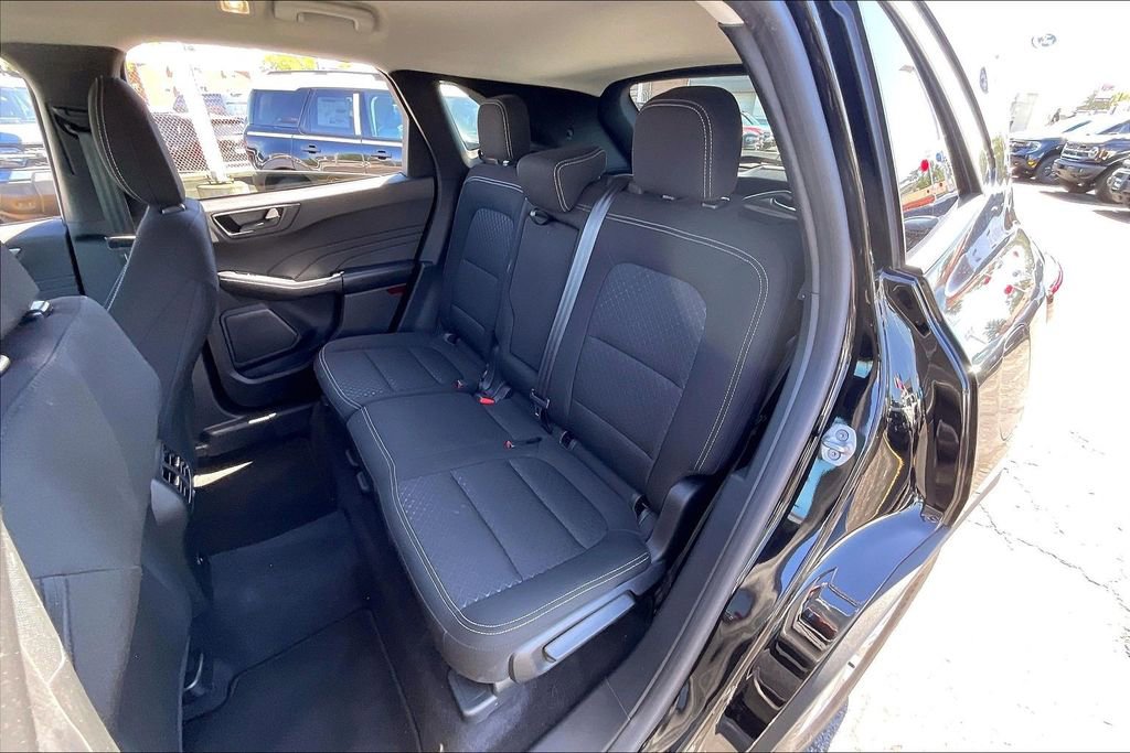 Certified 2024 Ford Escape Active AWD/4WD image 25