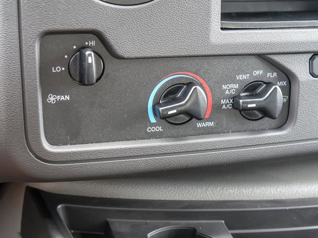 Certified 2024 Ford E-350 and Econoline 350 Super Duty w/ Driver's Safety Package image 19