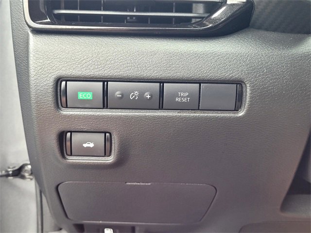 Used 2020 Nissan Sentra SV w/ SV Premium Package image 19