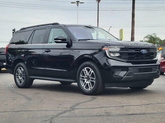Certified 2025 Ford Expedition Active RWD image 32