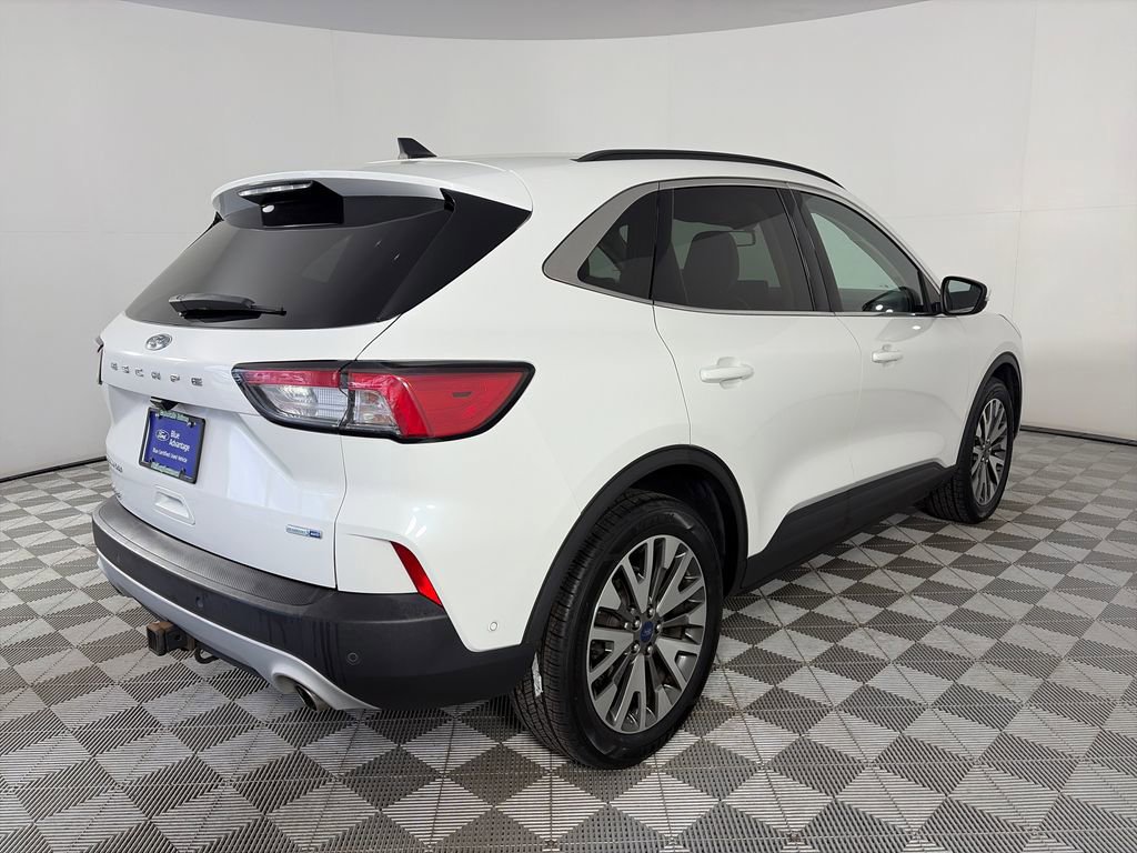 Certified 2020 Ford Escape Titanium image 5