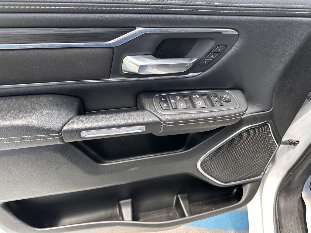 Used 2024 RAM 1500 Laramie image 8