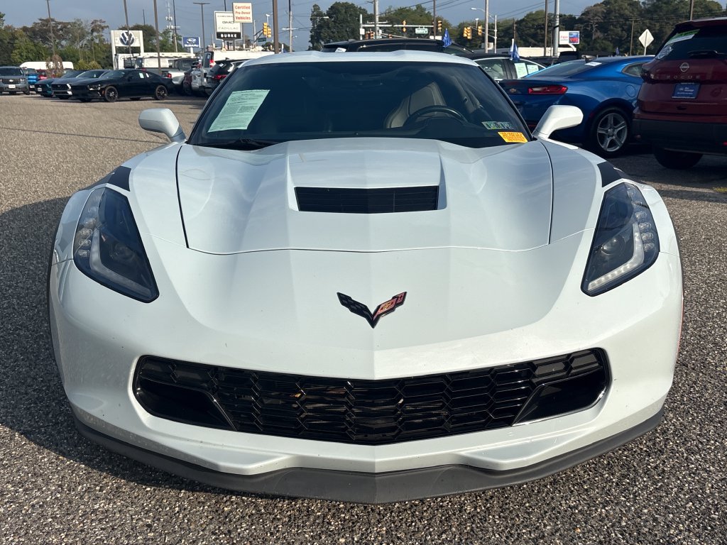 Used 2019 Chevrolet Corvette Grand Sport w/ Carbon Flash Badge Package RWD image 2