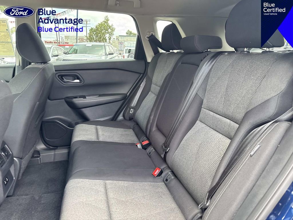 Used 2024 Nissan Rogue SV FWD image 14