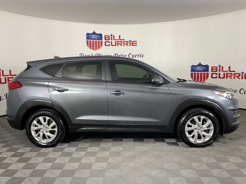 Used 2021 Hyundai Tucson SE FWD image 2