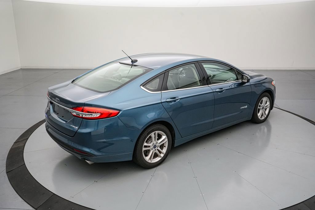 Certified 2018 Ford Fusion S FWD image 4
