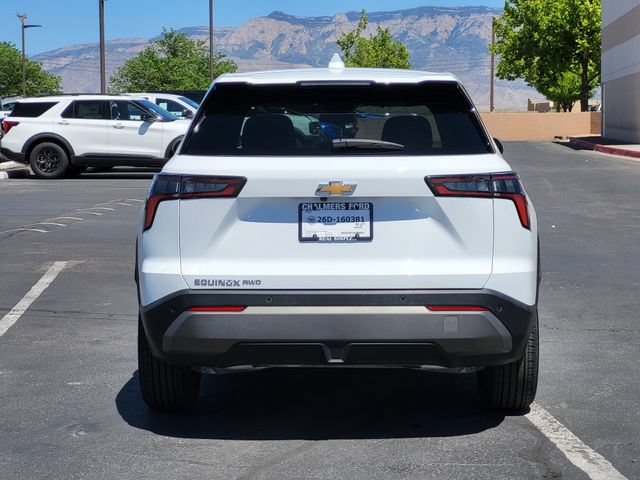 Used 2026 Chevrolet Equinox LT AWD/4WD image 6
