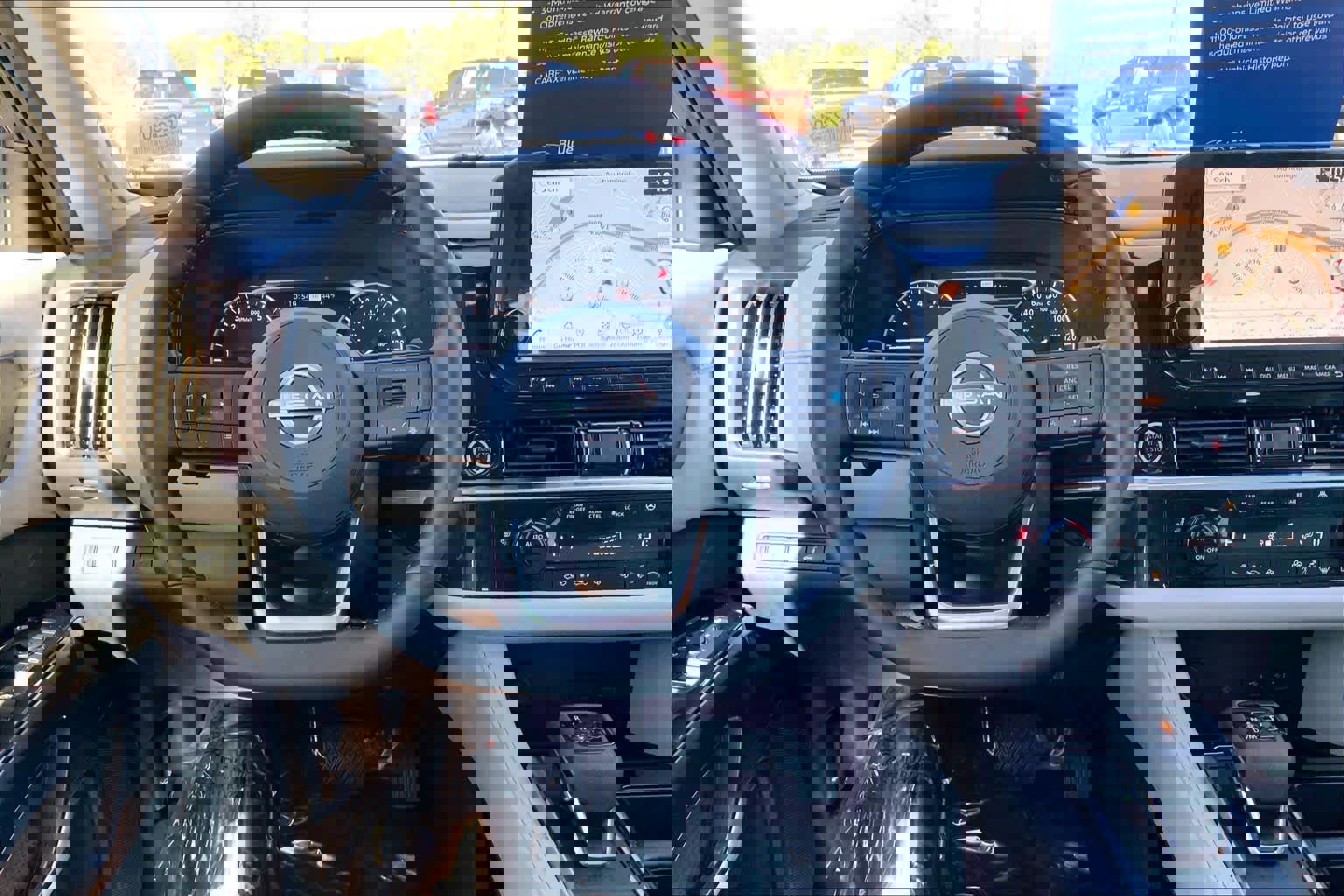 Used 2023 Nissan Pathfinder SL w/ SL Premium Package image 8