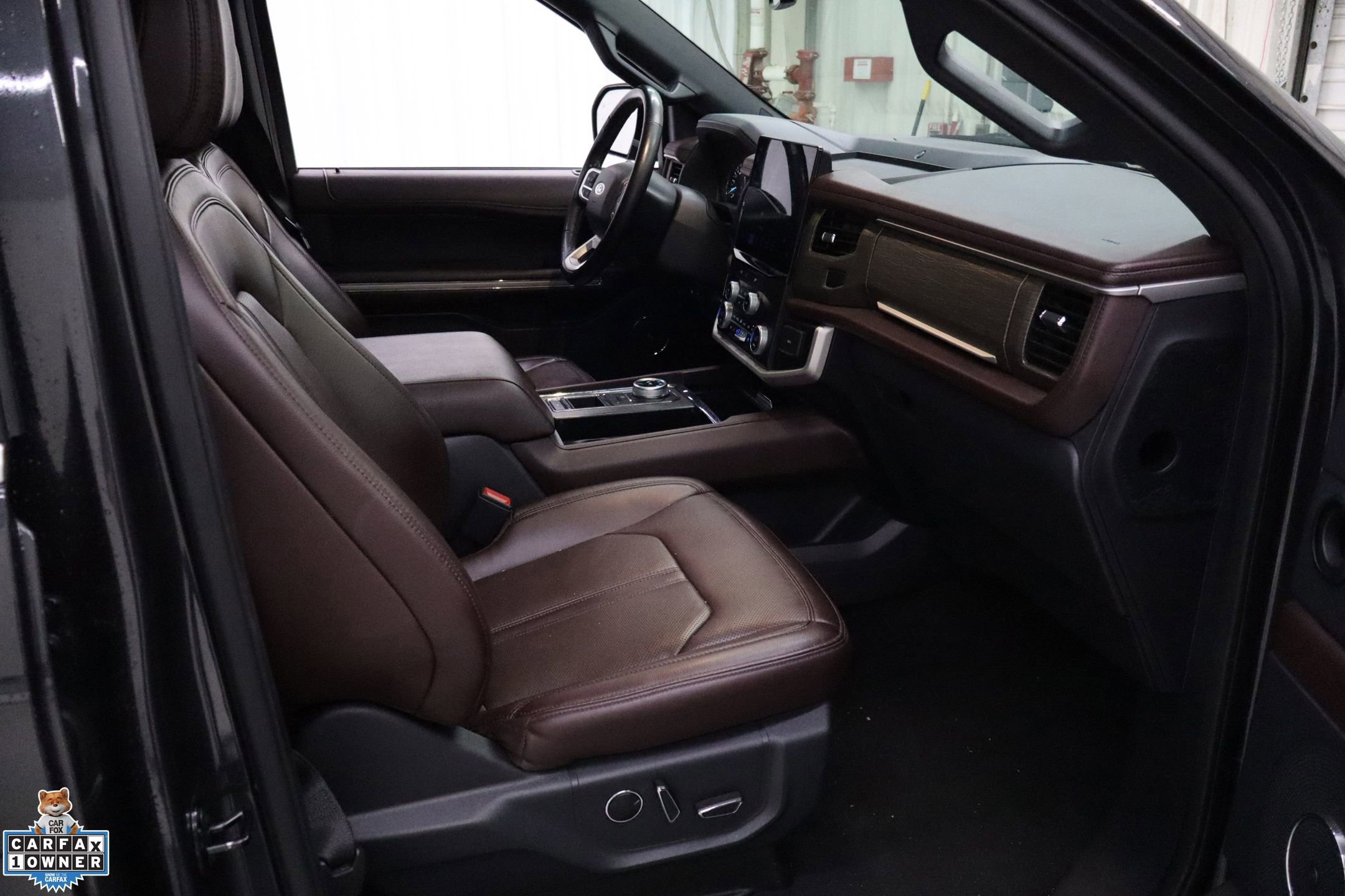 Certified 2024 Ford Expedition Max Limited image 28