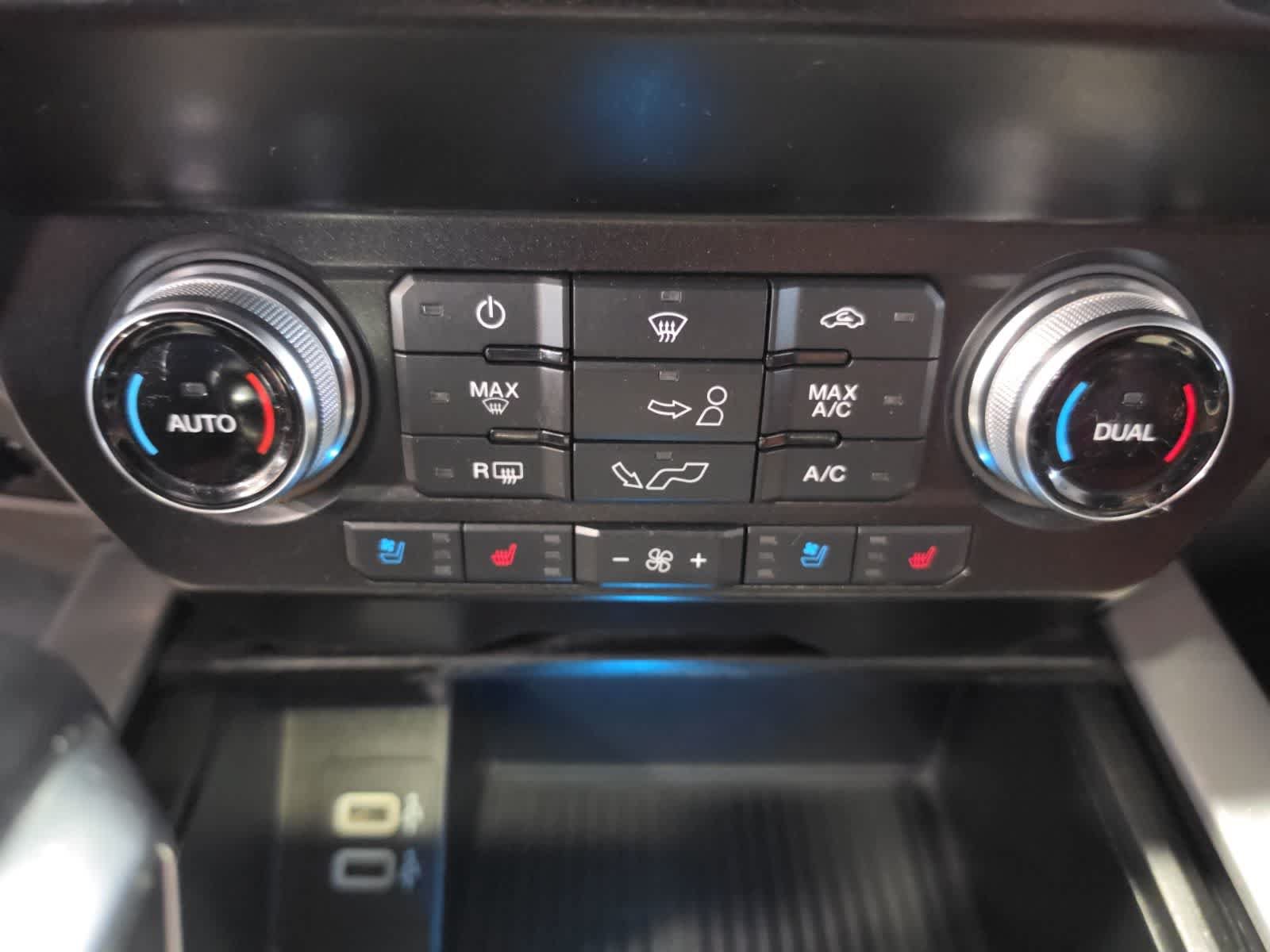 Certified 2020 Ford F150 Platinum w/ Technology Package AWD/4WD image 30
