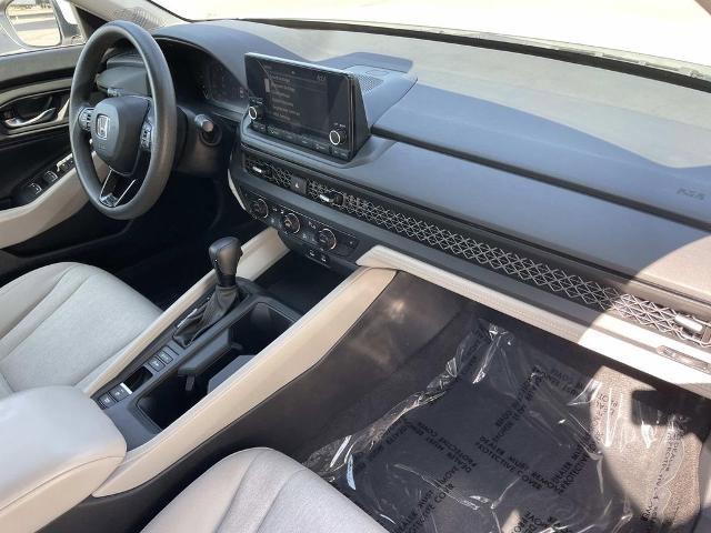 Used 2023 Honda Accord EX image 30