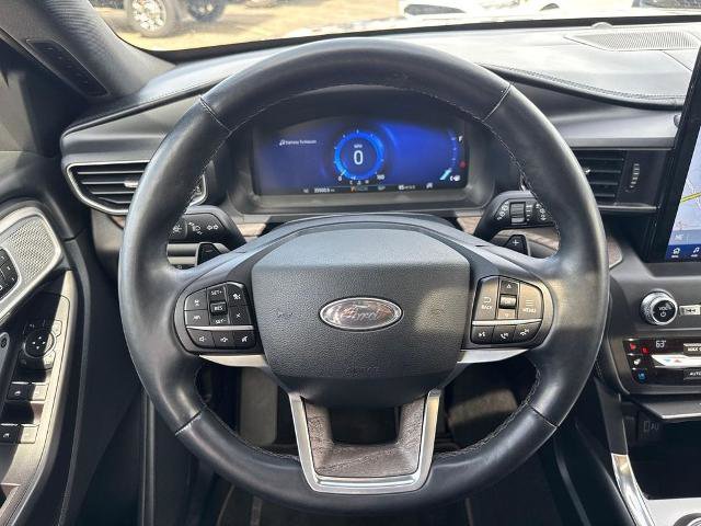 Certified 2020 Ford Explorer Platinum w/ Premium Technology Package AWD/4WD image 13