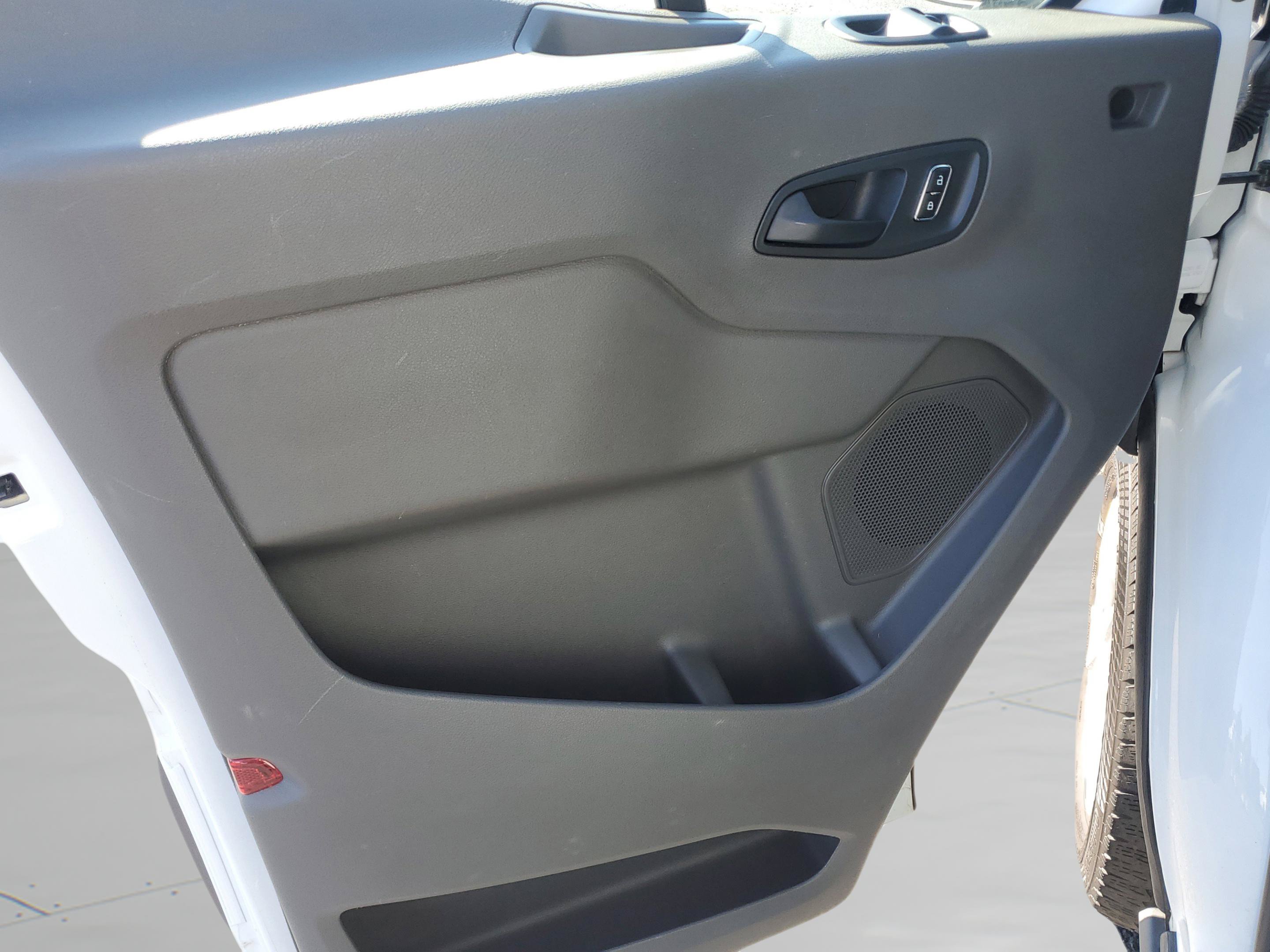 Certified 2023 Ford Transit 350 XLT RWD image 17
