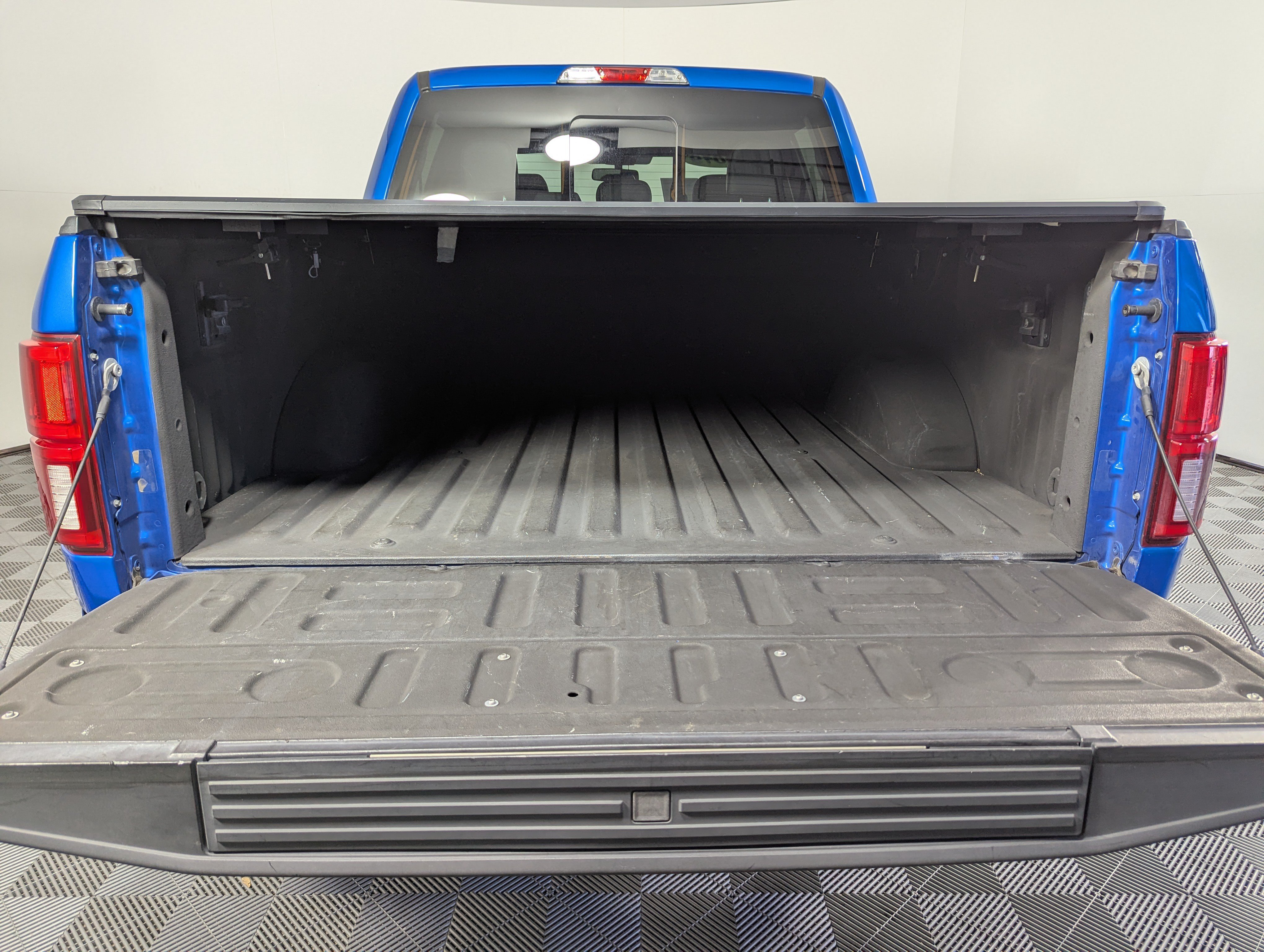 Certified 2019 Ford F150 Lariat AWD/4WD image 10