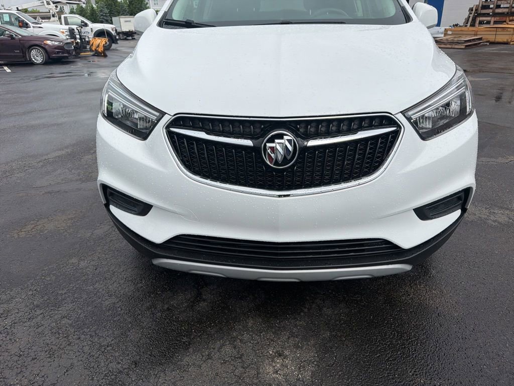 Used 2022 Buick Encore Preferred AWD/4WD image 10