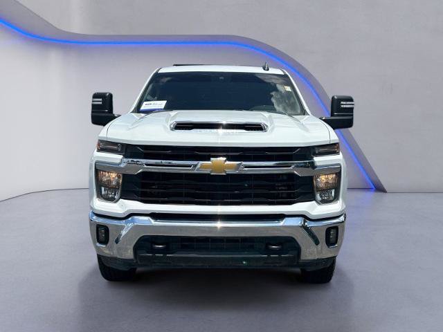 Used 2024 Chevrolet Silverado 2500 LT w/ Convenience Package AWD/4WD image 9