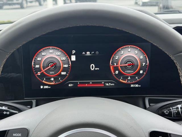 Used 2025 Hyundai Elantra SEL image 18