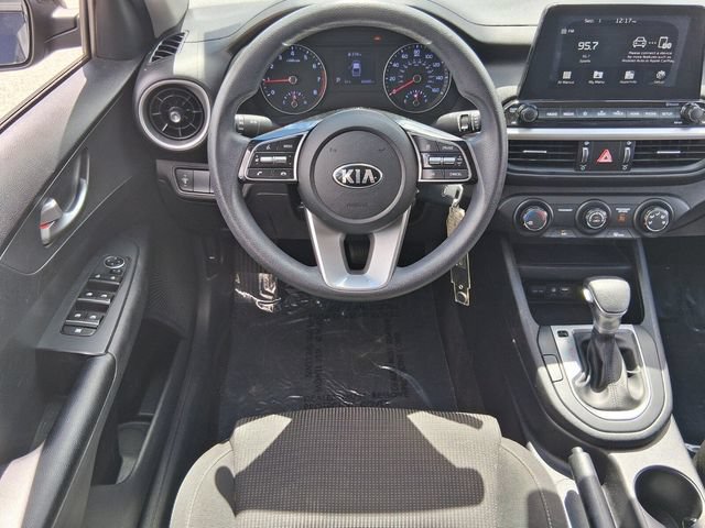 Used 2020 Kia Forte LXS FWD image 14