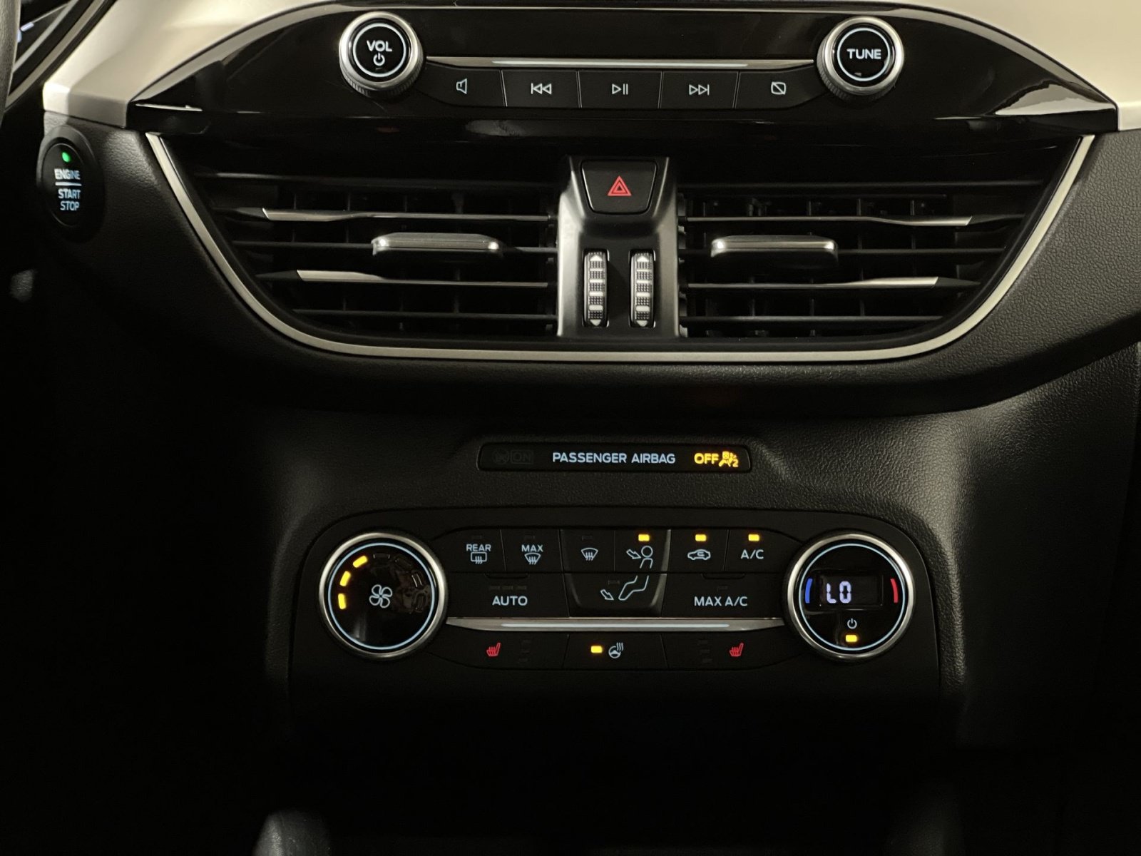 Certified 2020 Ford Escape SEL AWD/4WD image 21