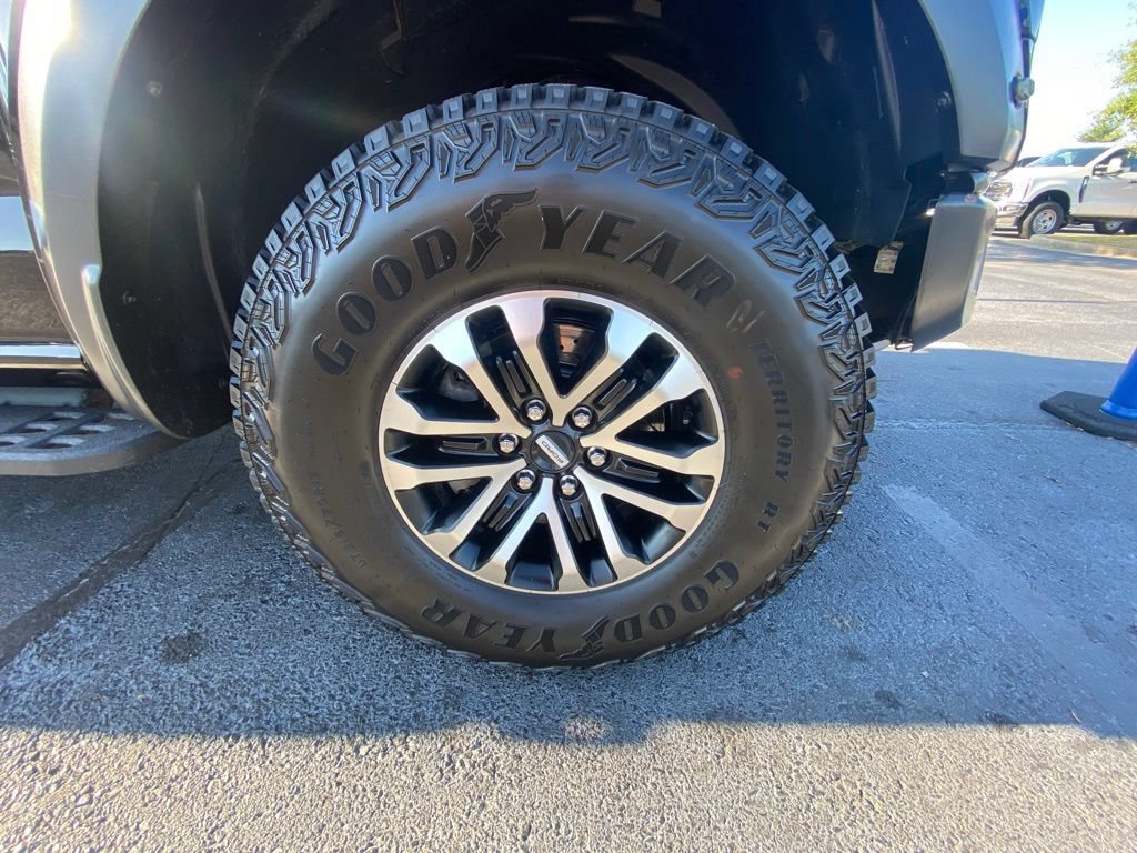 Certified 2019 Ford F150 Raptor w/ Equipment Group 802A Luxury AWD/4WD image 30