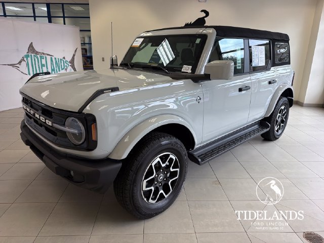 Certified 2026 Ford Bronco Outer Banks AWD/4WD image 4