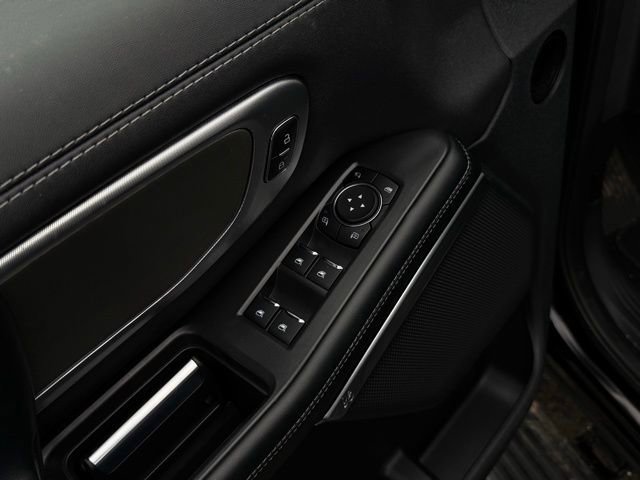 Certified 2025 Ford Expedition Platinum image 29